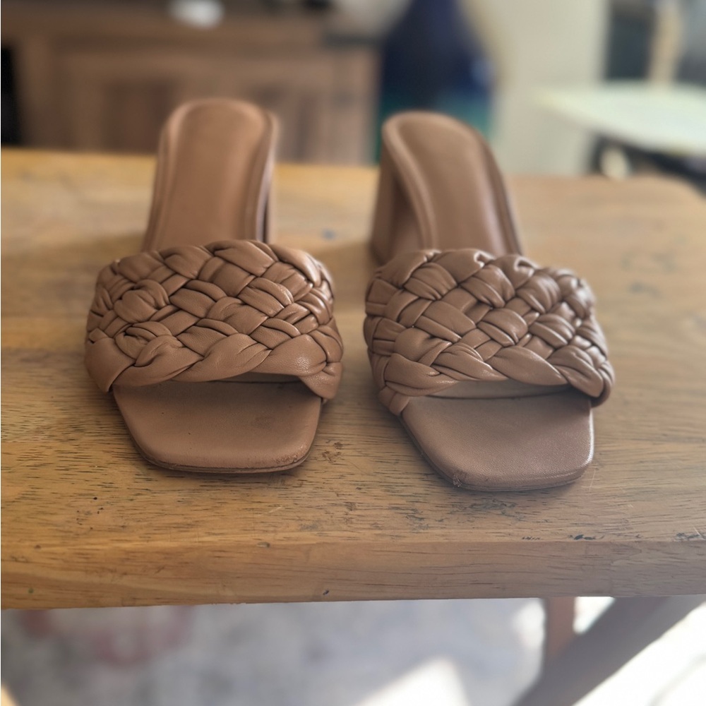 Marc Fisher heels